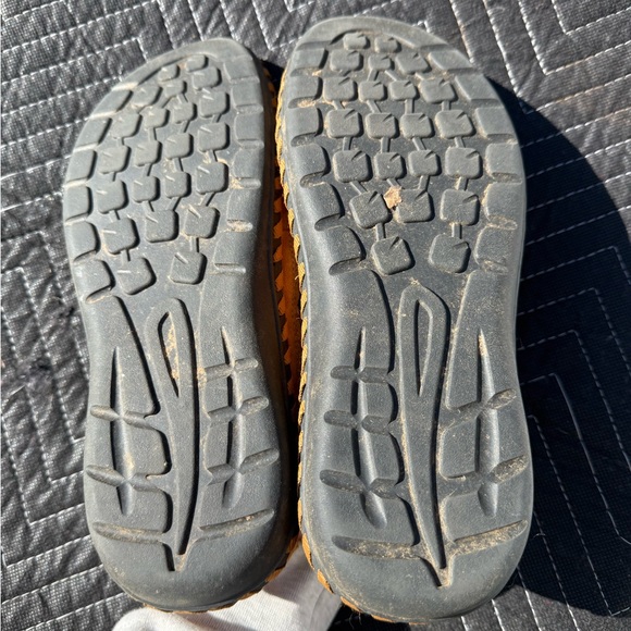 Tan Men's Shoes - Picture 4 of 4